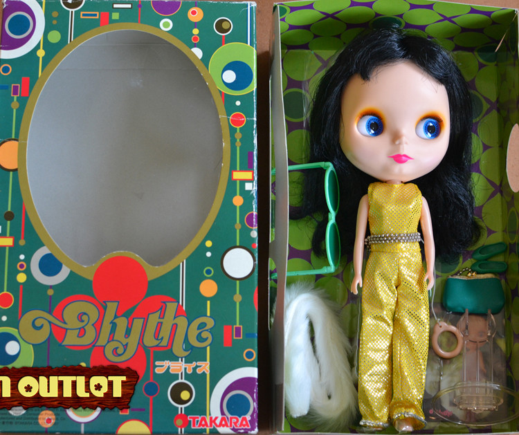 all_gold_in_one_blythe_2001