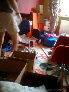 po 2 tygodniach przeprowadzki na widok kartonowego pudła dostaję pełnoobjawowej histerii