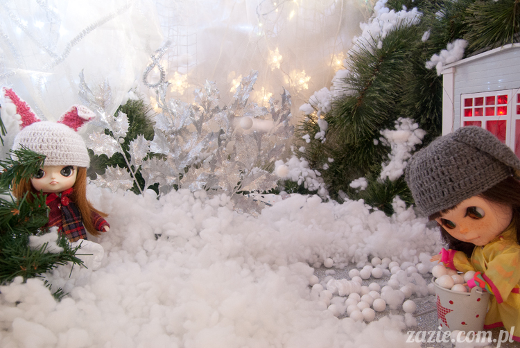 Christmas Xmas Dolls by Zazie, winter diorama with Blythe Simply Chocolate Dal Rot Chan Pullip Ddalgi