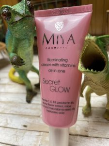 skład i opinie MIYA Secret Glow Rozświetlający krem z witaminami all-in-one